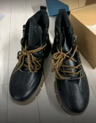 防寒用ブーツ