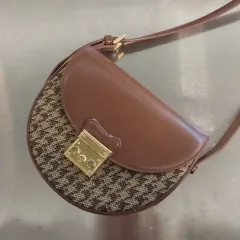 チェック柄 ブラウン クロスバッグ