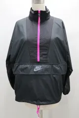 レディース NIKE ウィンドブレーカー ハーフジップ フード付き
