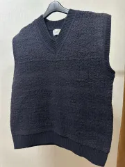 e:um ニット 厚手 ベスト ネイビー