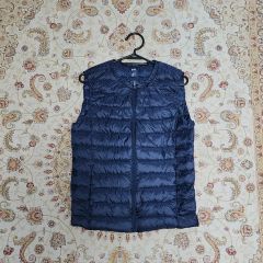 UNIQLO ダックダウン レディース 軽量 ベスト ダウン m