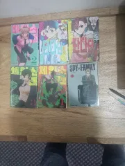 チェンソーマン 1 3 巻 & ダン ダン 2 巻&スパイファミリー グッズと 進撃の
