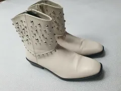 ザラ アイボリー スタッズ アンクルブーツ 38 240 245