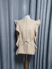 フリルベストジャケット