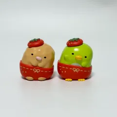 出品) すみっコぐらし いちご帽子マスコット 2種セット ガチャ カプセルトイ フィギュア