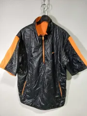 ナイキ ゴルフ ブラック/オレンジ 半袖 ウィンドブレーカー
