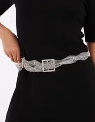 エイソス レディース アクセサリー ベルト ASOS DESIGN waist and hip twisted diamante belt with square buckle SILVER シルバーのサムネイル