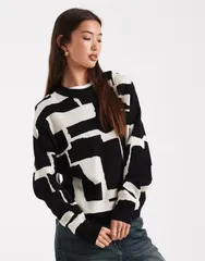 オブジェクト レディース アウター ニット・セーター アニマル柄 プリント セーター Object round neck sweater and white animal print Black Paのサムネイル