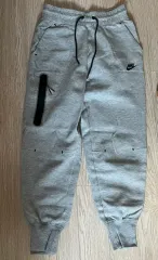 ナイキ テック フリース ジョガーパンツ