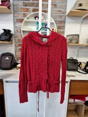 Tommy Hilfiger トミーヒルフィガー レッド ケーブル ニット フード カーディガンs