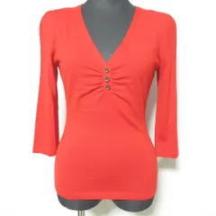 美品 FOXEY BOUTIQUE フォクシーブティック Vネックニットカットソー 24215 サイズ38 レッド レディース 古着 中古 USEDのサムネイル