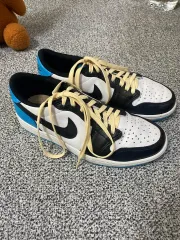 NIKEナイキ ジョーダン1 OG ブラックアンドパウダーブルー 250サイズ