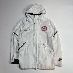 ナイキ USA 代表チーム フード ジャケット