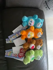 ケアベア クマのぬいぐるみ キーホルダー 新品