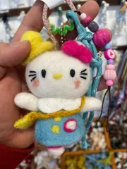 フェルト ハローキティ キャラクター キーホルダー ハンドメイド