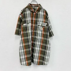 古着 used　Carhartt　カーハート　半袖ボタンダウンシャツ　ラウンドシャツ　チェック柄　カーキ　マルチカラー　2XLサイズ