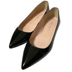 美品 CORSO ROMA 9 コルソローマノーヴェ フラット パテントパンプス サイズ39 24.5cm相当 ブラック レディース 古着 中古 USEDのサムネイル