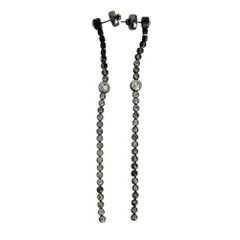 美品 GIVENCHY ジバンシィ ラインストーン ロングスタッドピアス アクセサリー 箱付き ブラック レディース 古着 中古 USEDのサムネイル