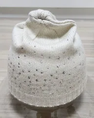 (新品)アイボリー(キュービック)ニット(ビーニー帽子)