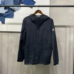 (105) ルコックスポルティフ フード ウィンドブレーカー ジャケット