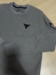 アンダーアーマー プロジェクトロック ロングスリーブ グレー S