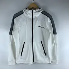 ニューバランス 白 トレーナー フーディジップアップ S 260307