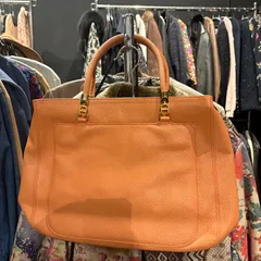 【東あずま店　併売品】　@ アイグナー AIGNER レザー バッグ BAG ハンドバッグ アプリコット　HANDBAG　長方形　トートバッグ　お呼ばれ　デート　オフィスカジュアル　食事会　leather