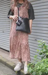 Red Flower Hem-Frill Cami-Onepiece (beige)のサムネイル