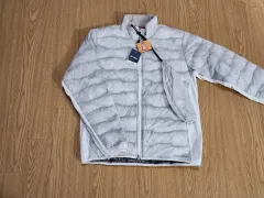 YONEX ヨネックス 軽量ダウン 新品