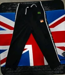 ナイキ ブラック トレーナー ズボン サイドライン