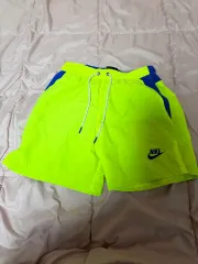 ナイキ 蛍光 ハーフパンツ ショーツ