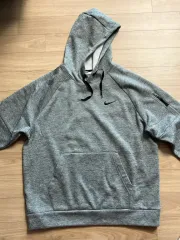 ナイキ Therma-FIT プルオーバー フーディー
