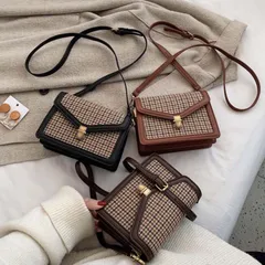 【新品】レトロガーリー ヴィンテージショルダーバッグ レディース バッグ　ショルダーバッグ 韓国 韓国ファッション チェック柄 ハウンドトゥース 千鳥柄 ガーリー レトロ スクエア お洒落 春夏 秋冬 　C0084