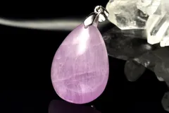 【１点物】シルバー925◇高発色 クンツァイト　26x18mm　ドロップ ペンダントトップ パワーストーン 天然石 _PD858