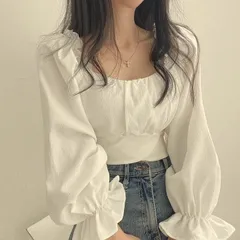 【新品】大人可愛い?キャンディスリーブペプラムブラウス レディース 春夏 ブラウス クロップド丈 シャツ バックリボン トップス 長袖 セクシー 大人可愛い フリル ガーリー フェミニン カジュアル へそ出し パフ袖 ブラック ホワイト F0675