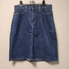 29 リーバイス デニムスカート