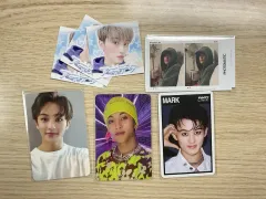 マーク トレカ 3枚 +非公式グッズ