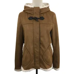 クミキョク 組曲 KUMIKYOKU コート ダッフル フェイクムートン ショート スタンドカラー フード フェイクファー 無地 長袖 3 茶 ブラウン