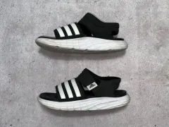アディダス 3本線 サンダル ブラック LIGHTMOTION