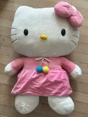 ハローキティ ぬいぐるみ