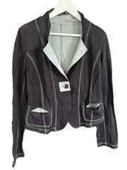 Item thumbnail for item d090357d-b2dd-48e8-bd73-3440e14056f2