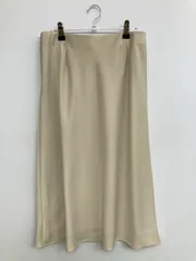 UNIQLO ユニクロ ロングスカート ウエスト70cm　ヒップ97cm ベージュ