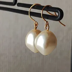 NO412 軽量・変形パールフックピアス　15mm