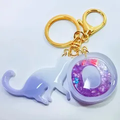 【ハンドメイド】シャカシャカアルファベット（O）＆猫チャーム