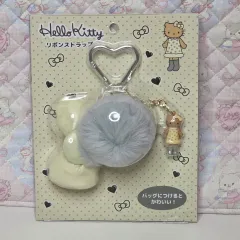 ハローキティ マスコット リボン ストラップ ファー キーホルダー (グレー)