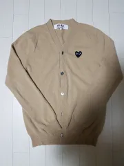 L コム・デ・ギャルソン PLAY ブラックワッペン カーディガン ベージュ