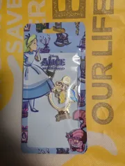 ディズニー『不思議の国のアリス』キーホルダーセット