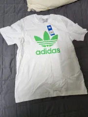 アディダス 半袖 Tシャツ 出品