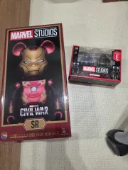 マーベル 一番くじ BE@RBRICK(ベアブリック) MARVEL(マーベル) 一番くじ クージー アイアンマン sp賞 400% + ブラックパンサー キーホルダー