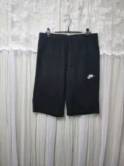 ナイキ 黒 ハーフパンツ トレーナー